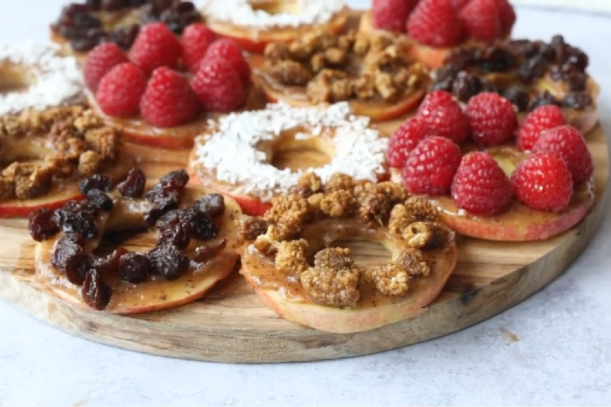 Sugar-free caramel apple slices