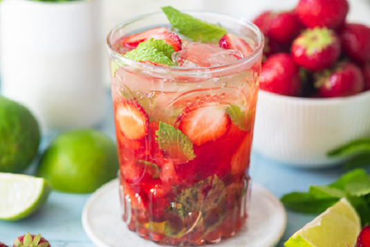 Безалкохолно ягодово мохито