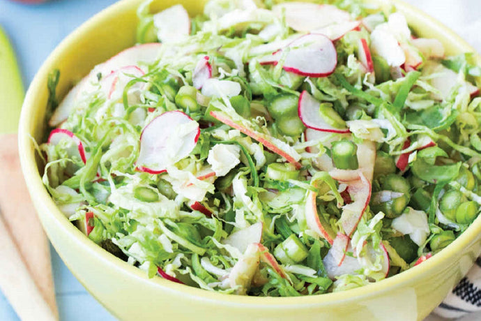 SALAD OF BRUSSELS SPROUTS, ASPARAGUS, RADISHES AND APPLE