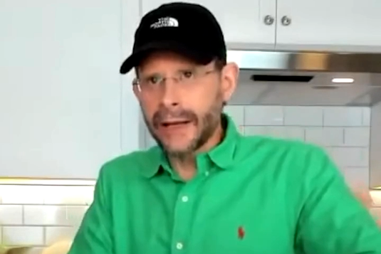 [Видео] Основната причина за тревожност и депресия, за която повечето хора дори не подозират